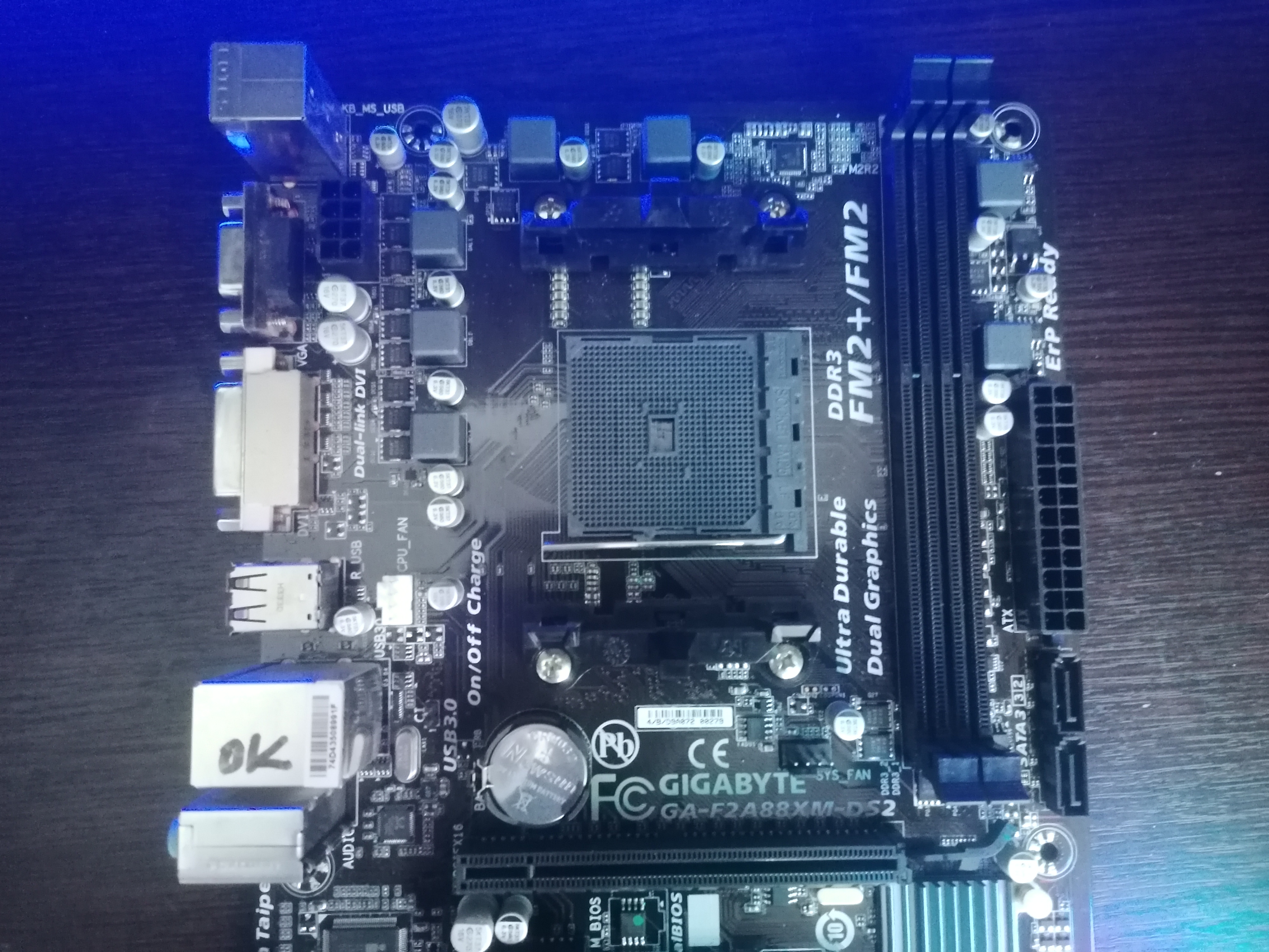 Материнская плата microatx SFM2+ gigabyte