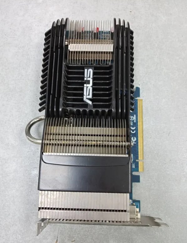 Видеокарта Nvidia GeForce 9600GT 512МБ