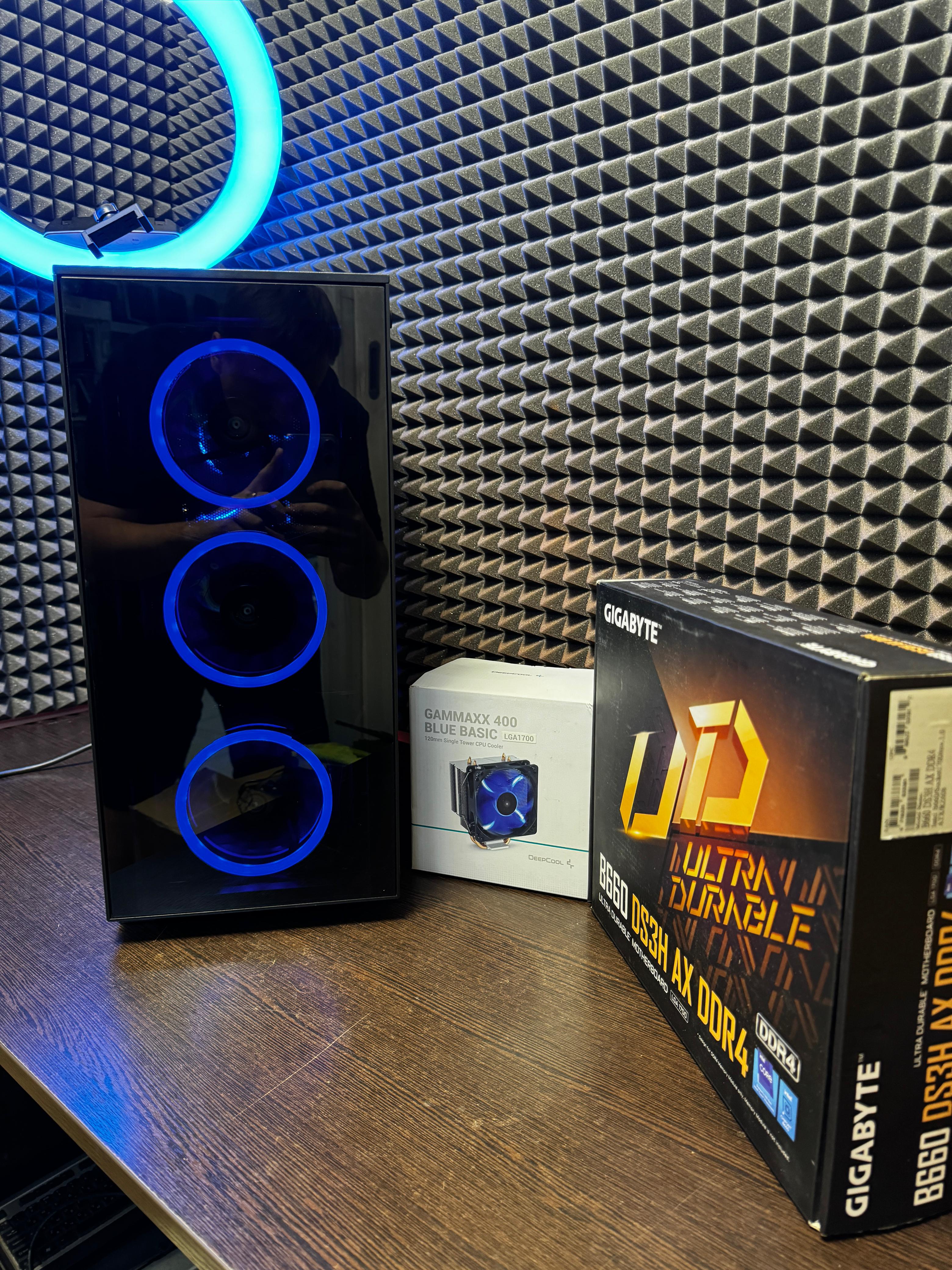 Игровой пк на i5-12400/RX6700 12gb/SSD 256GB/32GB