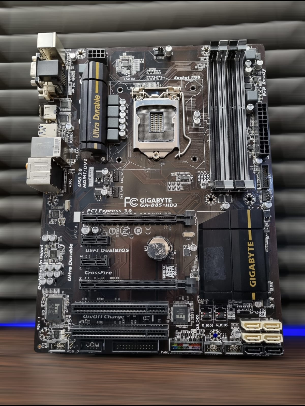 Материнская плата ATX S1150 GIGABYTE GA-B85-HD3 Rev: 1.1