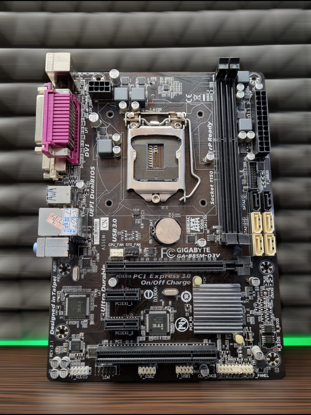 Материнская плата microATX S1150 GIGABYTE GA-B85M-D3V