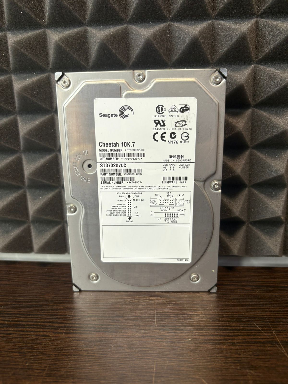 Жесткий диск SCSI Seagate Cheetah 10k.7 73.4Gb