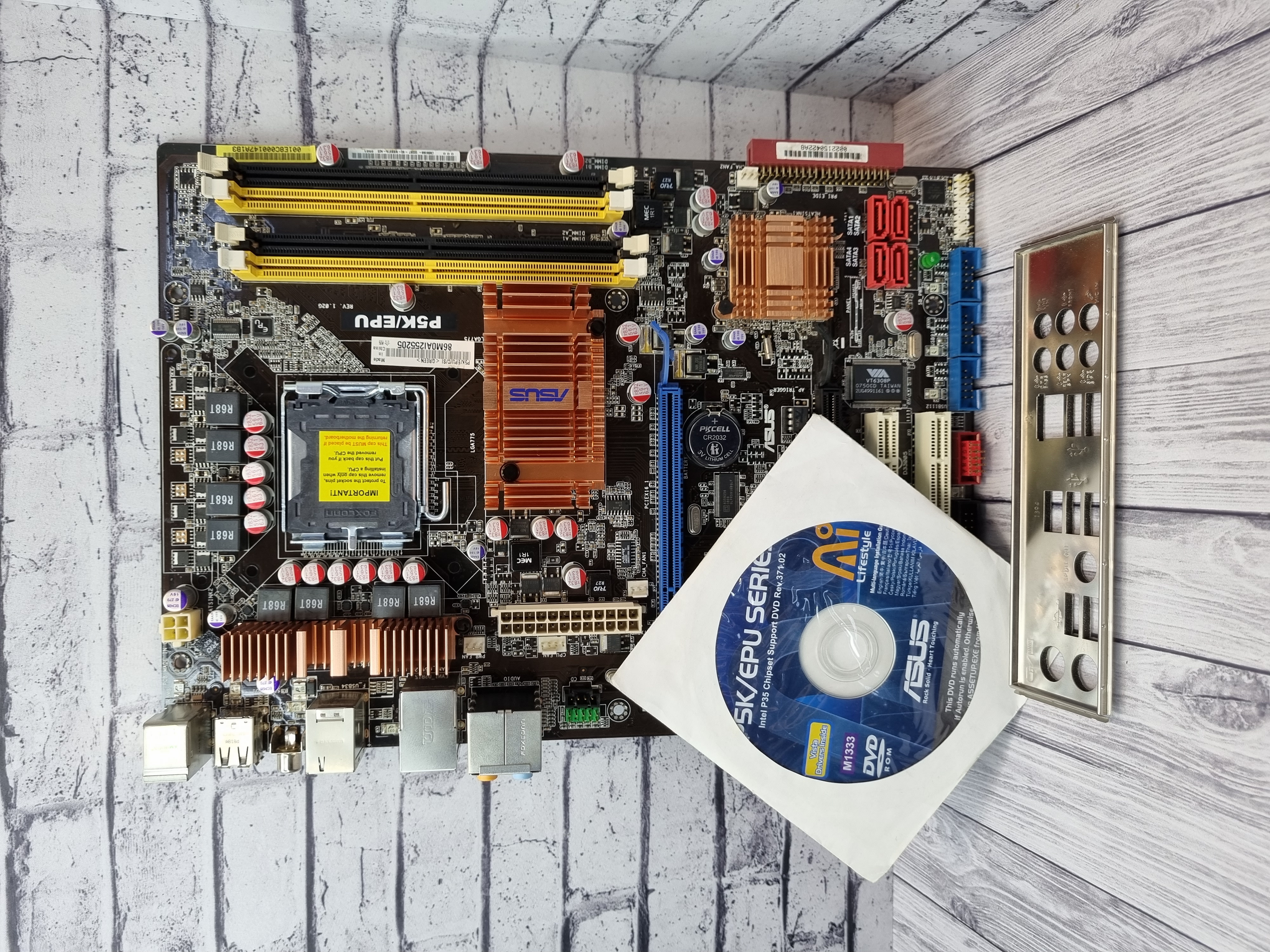 Материнская плата ATX S775 ASUS P5K/EPU/C/SI