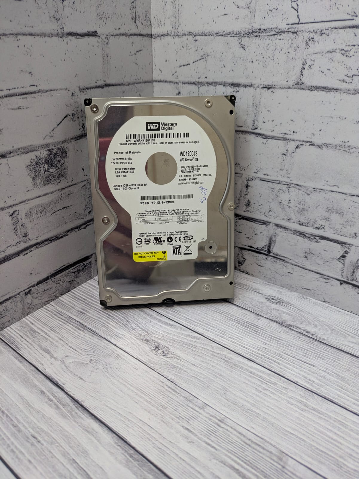 Жесткий диск SATA 120GB WD1200JS