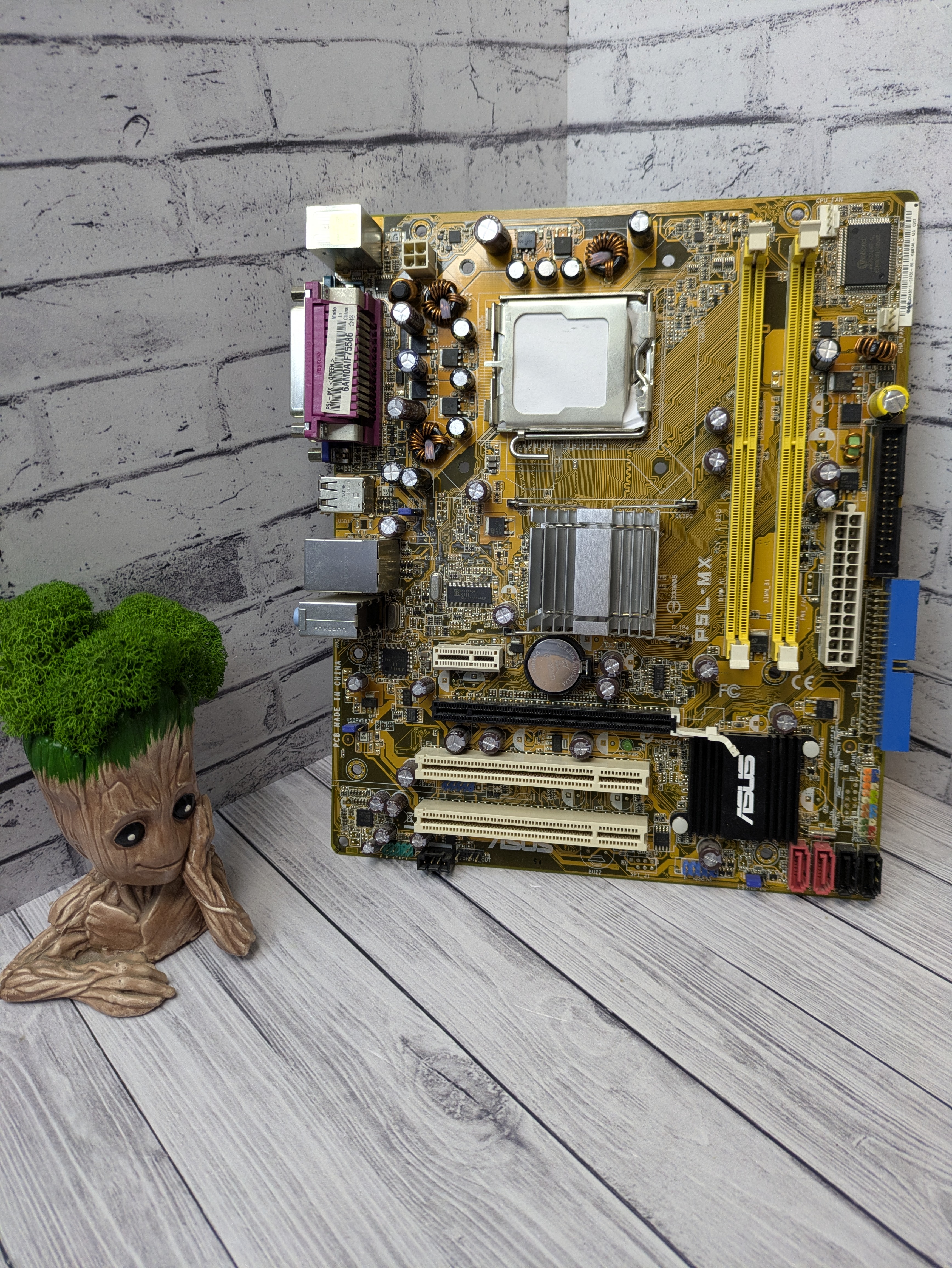 Материнская плата microATX S775 ASUS P5L-MX